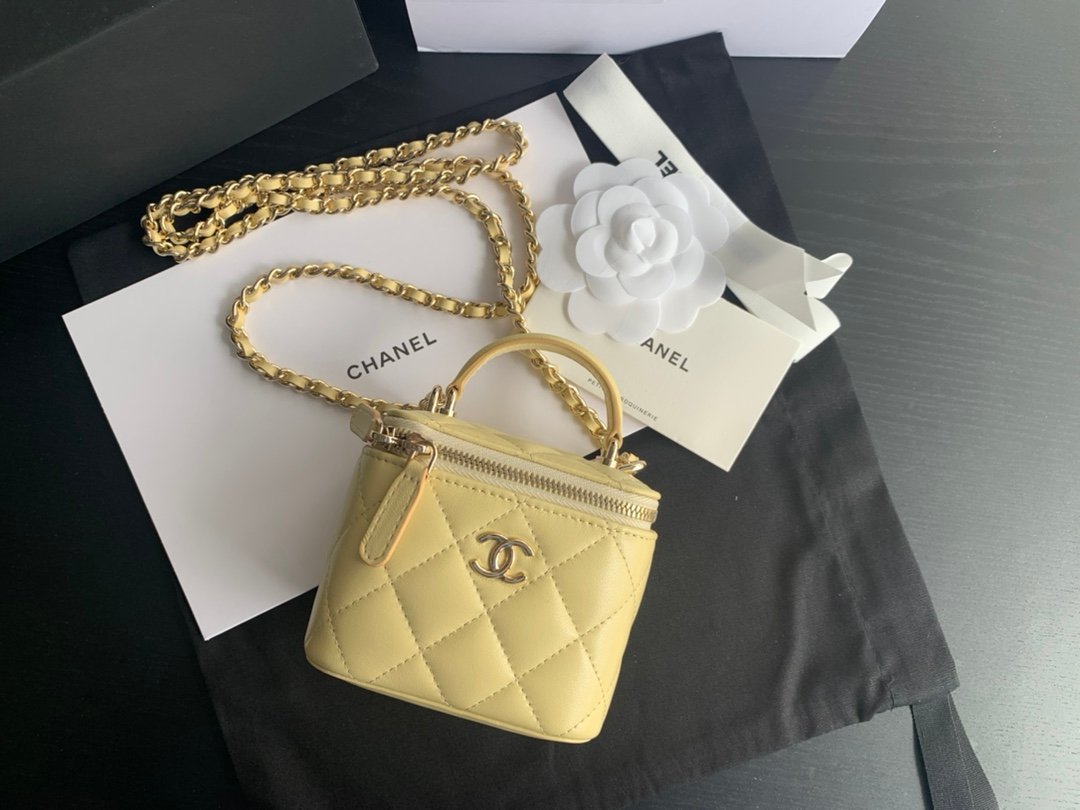 Replica Chanel Top Quality 22 Yellow Copy Ap2198