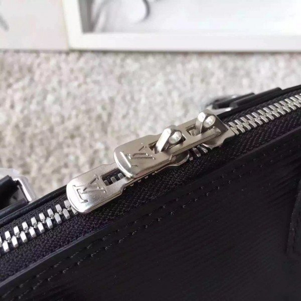 Replica Louis Vuitton Alma BB Bag In Black Epi Leather M40862 BLV197