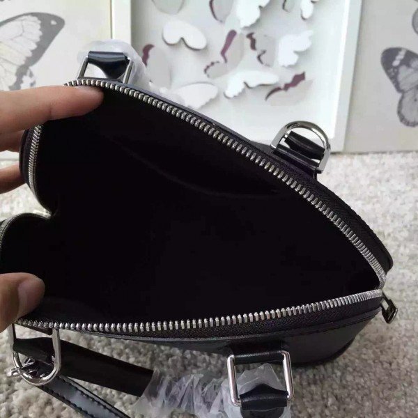 Replica Louis Vuitton Alma BB Bag In Black Epi Leather M40862 BLV197