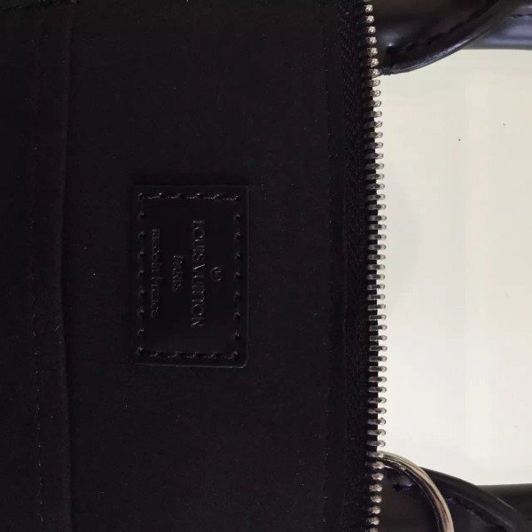 Replica Louis Vuitton Alma BB Bag In Black Epi Leather M40862 BLV197
