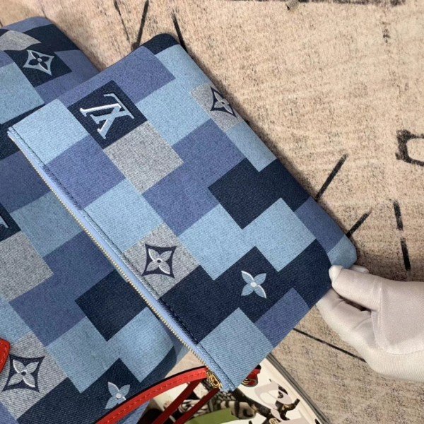 Replica Louis Vuitton Neverfull MM Bag Monogram Denim M44981 BLV480