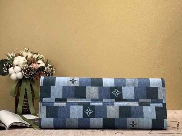 Replica Louis Vuitton Onthego GM Bag Monogram Denim M44992 BLV479