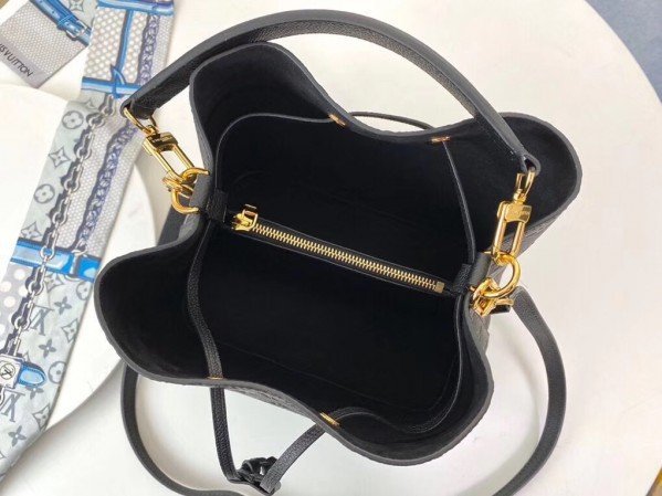 Replica Louis Vuitton NeoNoe MM Bag Monogram Empreinte M45256 BLV483