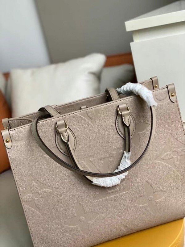 Replica Louis Vuitton OnTheGo MM Bag Monogram Empreinte M45607 BLV512