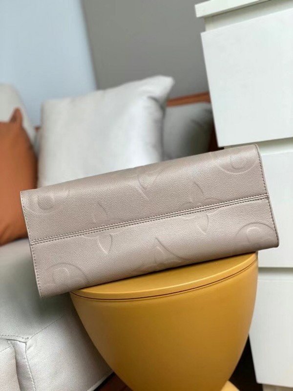 Replica Louis Vuitton OnTheGo MM Bag Monogram Empreinte M45607 BLV512