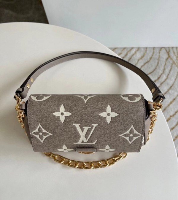 Replica Louis Vuitton Favorite Bag Monogram Empreinte M45836 BLV517