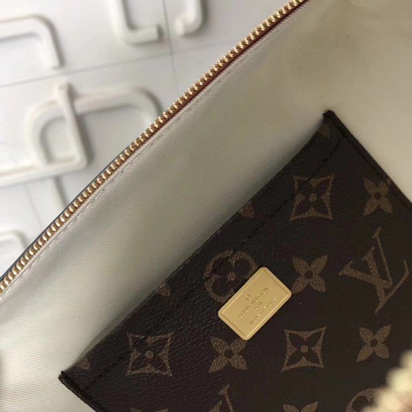 m53546-5.jpg Replica Louis Vuitton Vieux Venice Bag Patent Leather M53546 BLV664