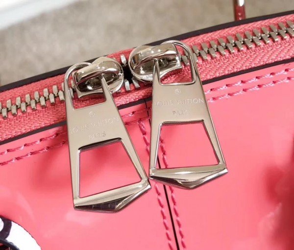 m54704-5.jpg Replica Louis Vuitton Alma BB Bag Patent Leather M54704 BLV666