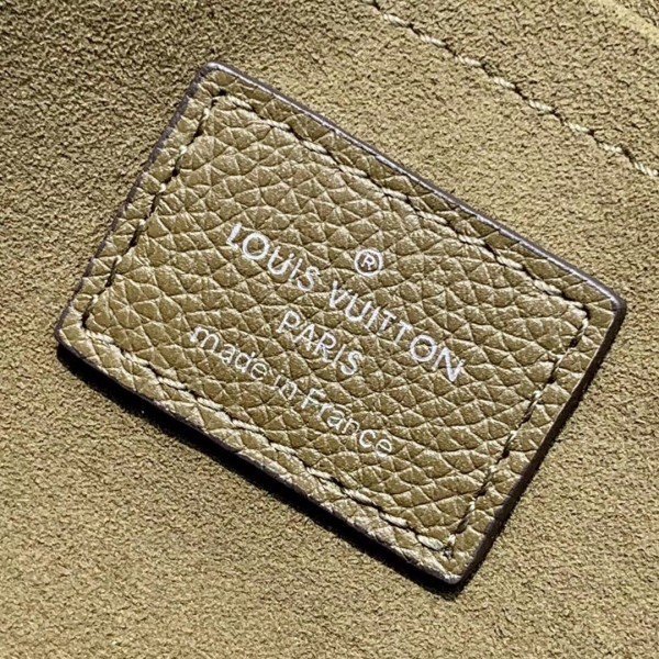 Replica Louis Vuitton Mylockme BB Bag M55522 BLV631