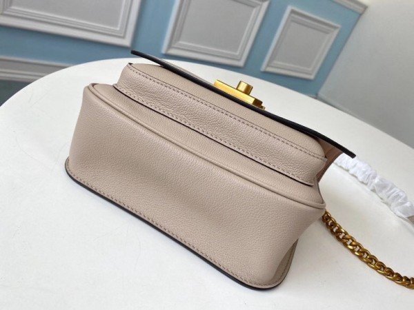 Replica Louis Vuitton Lockme Chain PM Bag In Griege Leather M57072 BLV683