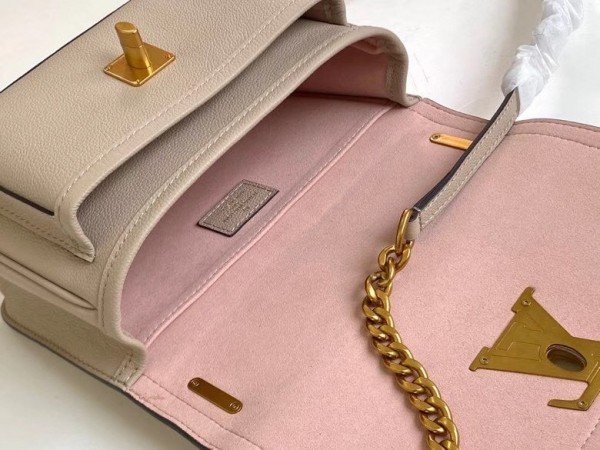 Replica Louis Vuitton Lockme Chain PM Bag In Griege Leather M57072 BLV683
