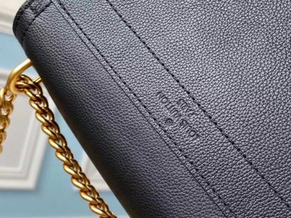 Replica Louis Vuitton Lockme Chain PM Bag In Green Leather M57073 BLV684