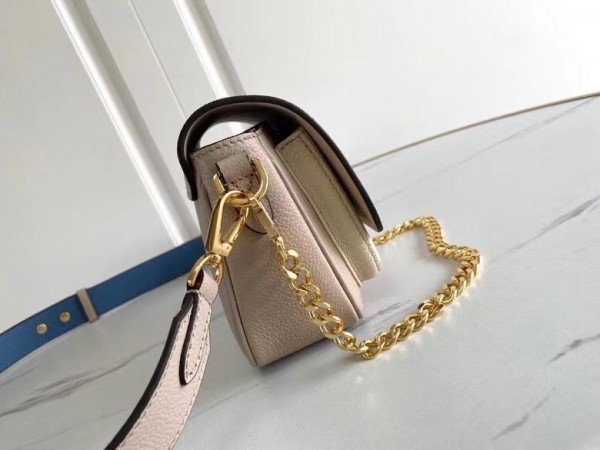 Replica Louis Vuitton Greige Lockme Tender Bag M58554 BLV710