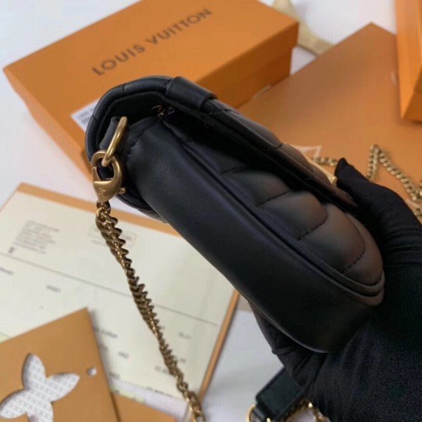 Replica Louis Vuitton Black New Wave Chain Pochette M63929 BLV623