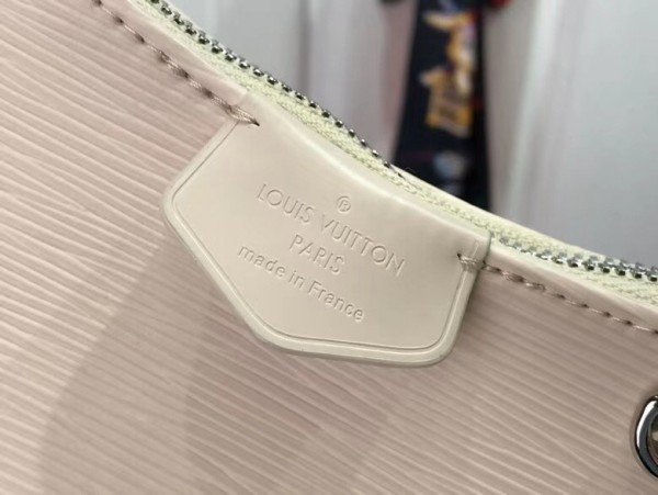 Replica Louis Vuitton Easy Pouch On Strap Epi Leather M80479 BLV167