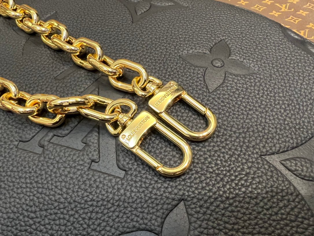 Replica Louis Vuitton  Loop Hobo  M46725